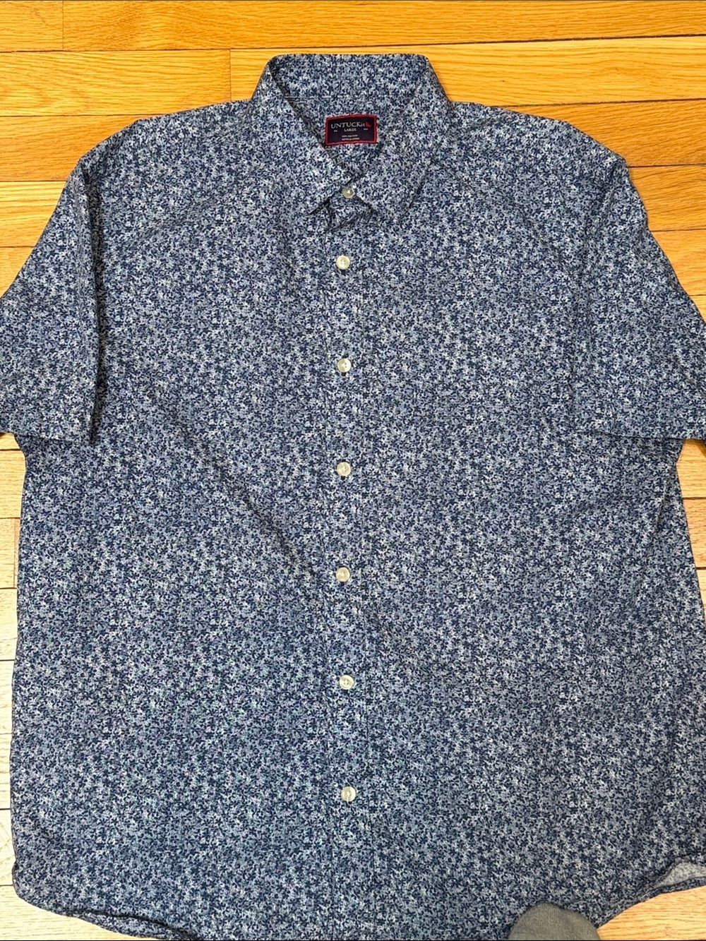 UNTUCKit Men's Blue Navy Micro Floral Short-Sleeve Button-Down Shirt